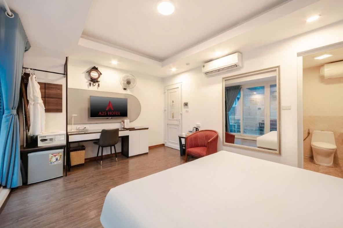 A25 Hotel - 46 Chau Long Hanoi Bagian luar foto