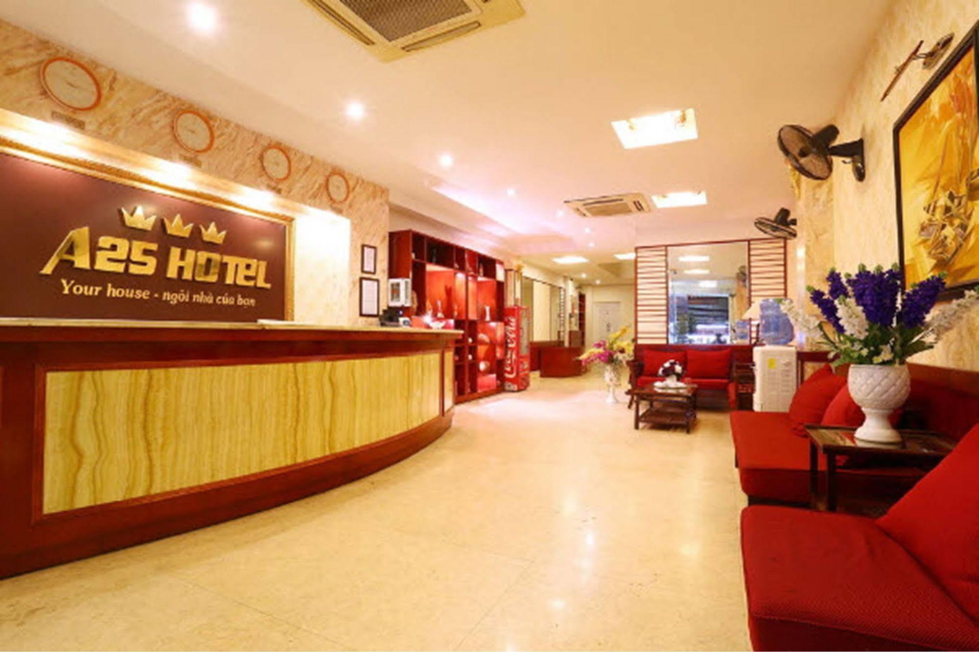 A25 Hotel - 46 Chau Long Hanoi Bagian luar foto