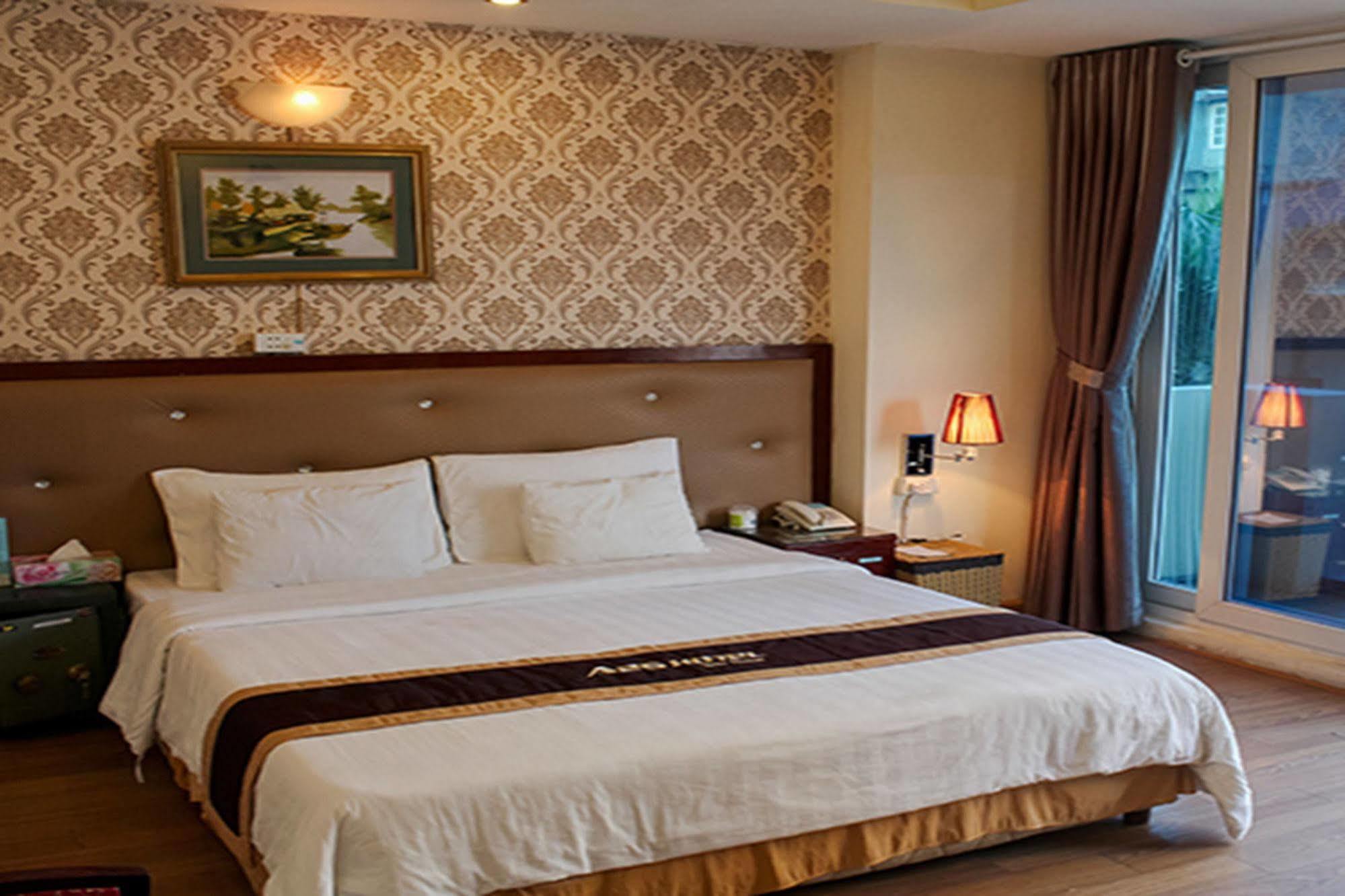 A25 Hotel - 46 Chau Long Hanoi Bagian luar foto
